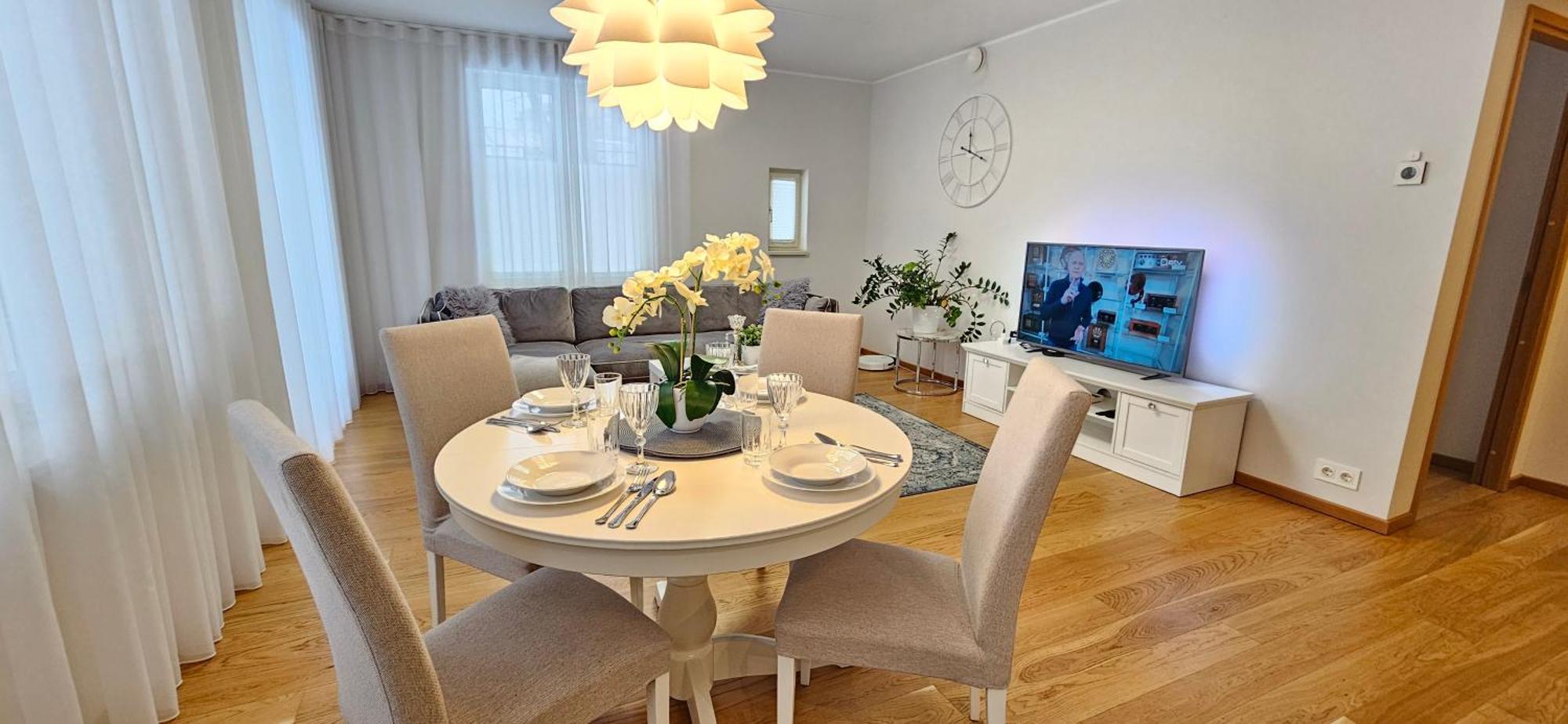 City Center Bright Home ทาลลินน์ ภายนอก รูปภาพ